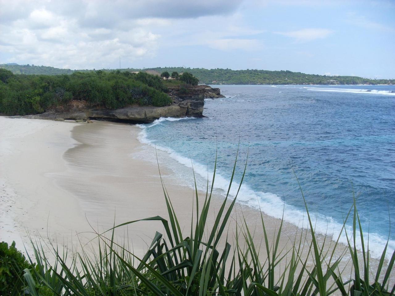 Ocean Hostel Ceningan Island Exterior photo