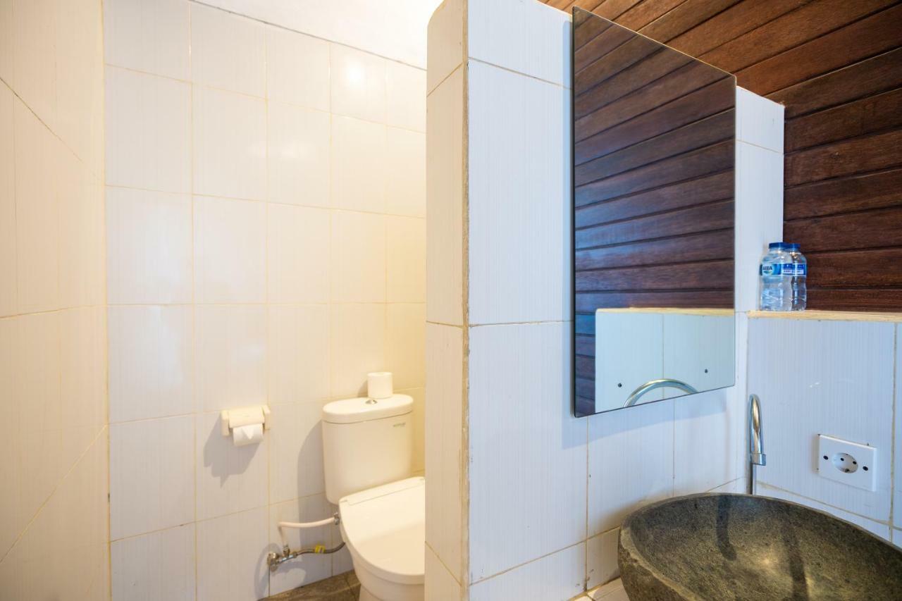 Ocean Hostel Ceningan Island Exterior photo