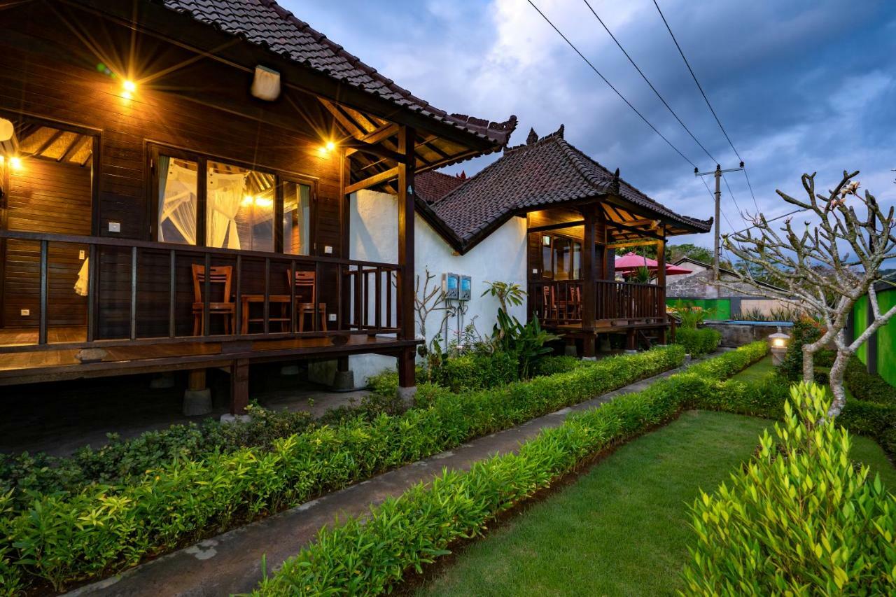 Ocean Hostel Ceningan Island Exterior photo